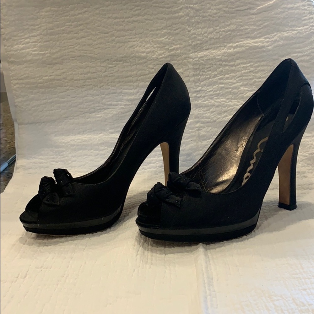 Black Silk 3 inch heel